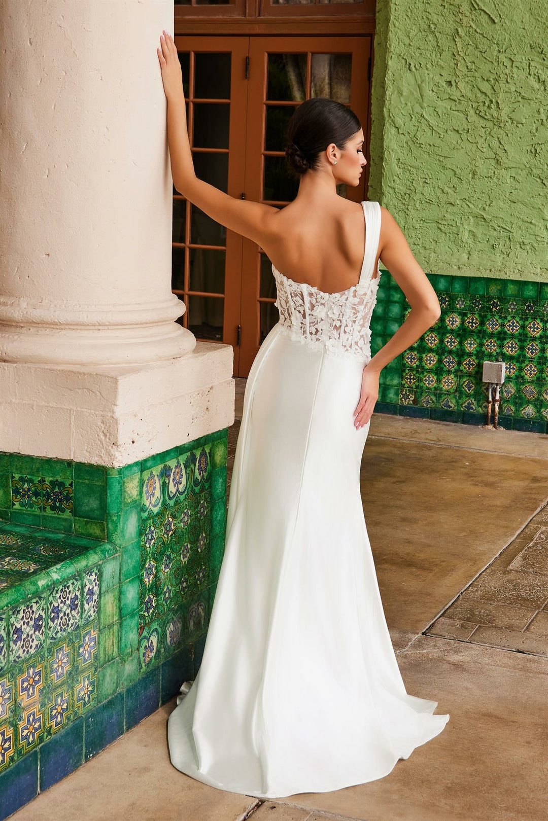Lumidress Elegant White One Shoulder Slit Bridal Gown