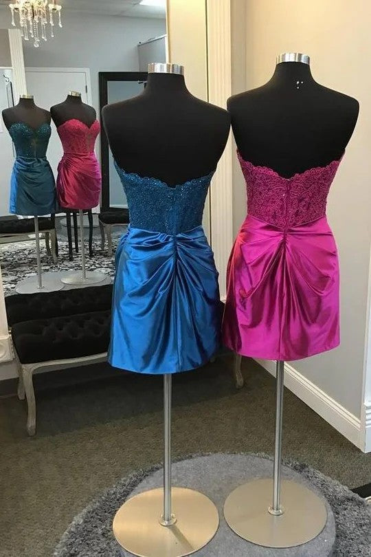 Lumidress Strapless Pleated Bodycon Homecoming Dress with Lace Appliques