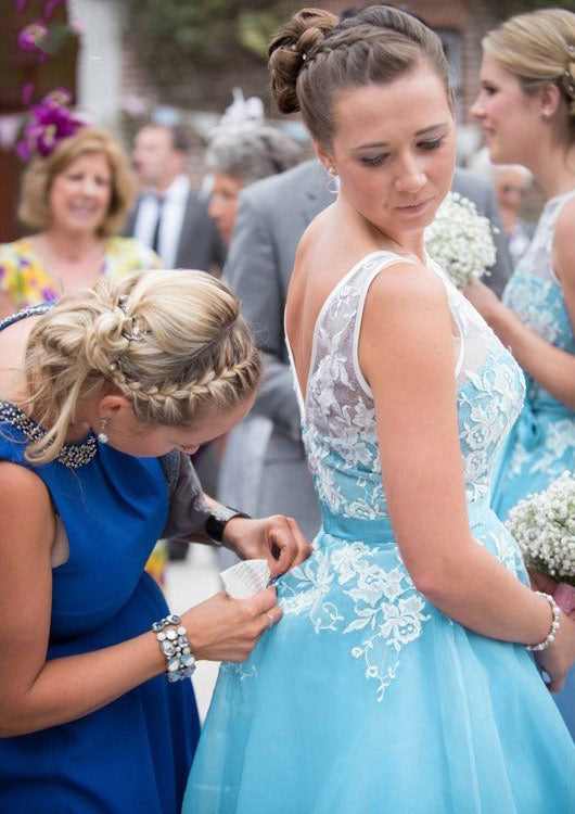 Lumidress Elegant Sky Blue Lace Bodice A-Line Bridesmaid Dress with Tea-Length Skirt