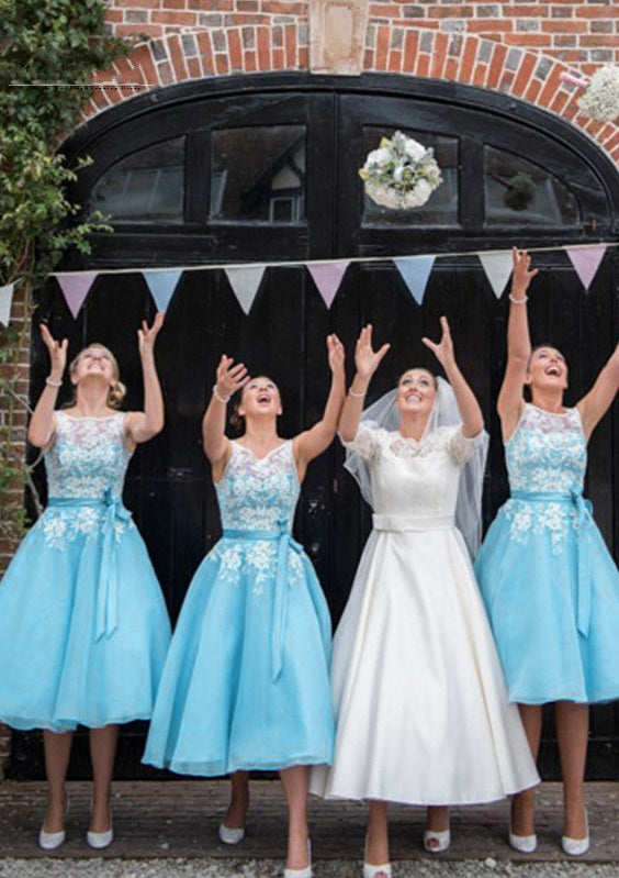 Lumidress Elegant Sky Blue Lace Bodice A-Line Bridesmaid Dress with Tea-Length Skirt