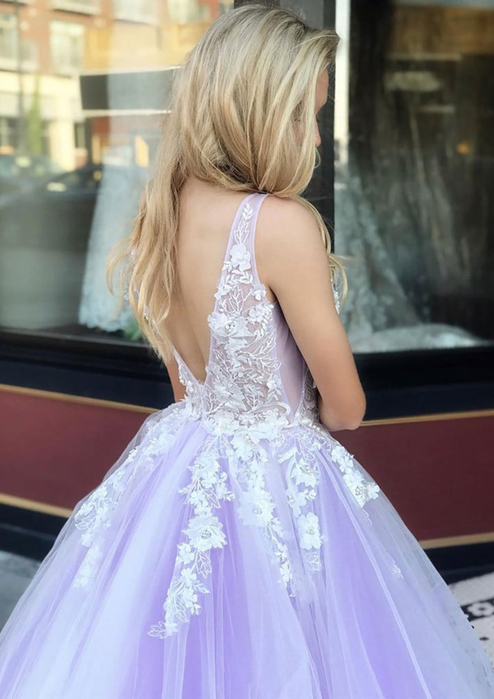Lumidress Lilac Sleeveless V-Neck White Lace Appliqués Long Prom Gown