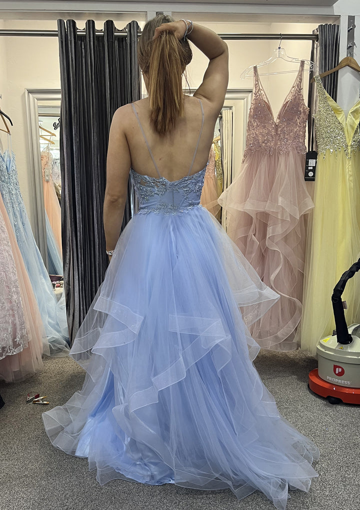Lumidress Romantic A-Line V-Neck Tulle Prom Dress with Appliquéd Lace