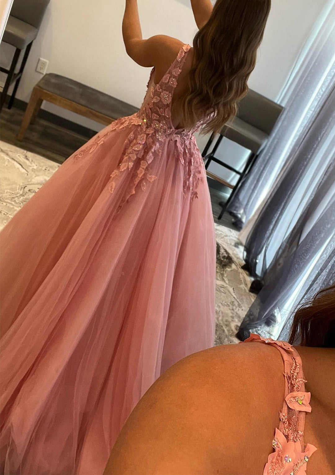 Lumidress Princess A-Line V-Neck Tulle Prom Dress with Beaded Appliqués