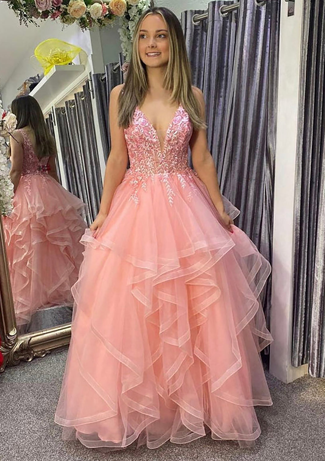 Lumidress Romantic A-Line V-Neck Layered Ruffle Tulle Prom Dress