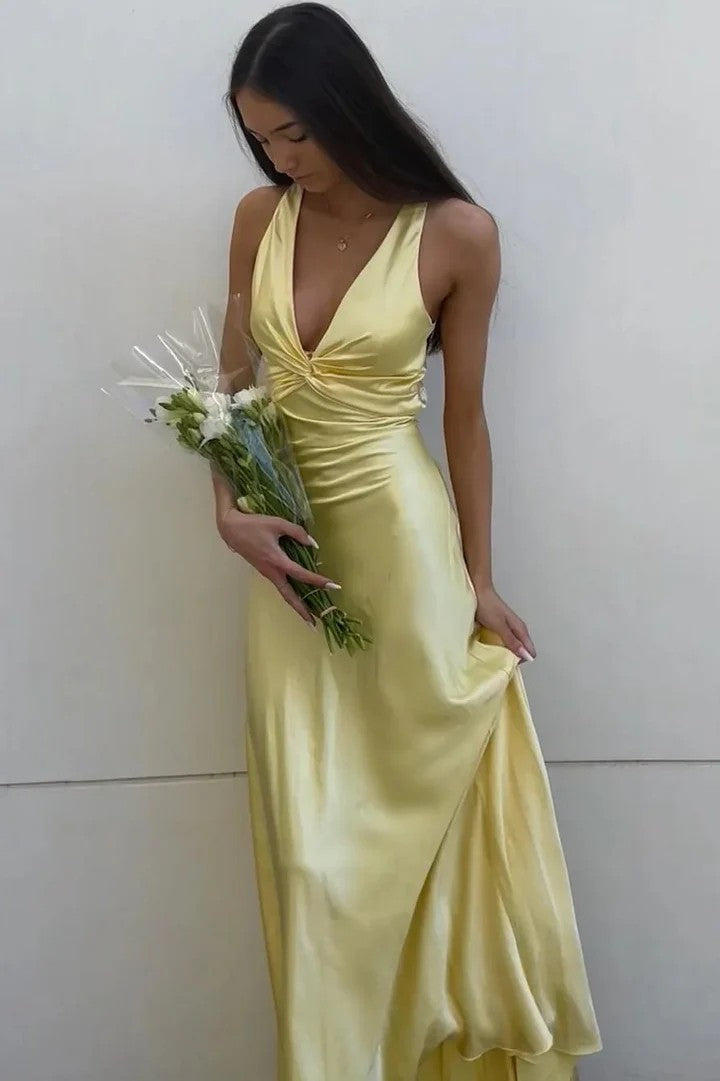 Lumidress Elegant Halter V-Neck Pleated Satin Long Prom Dress