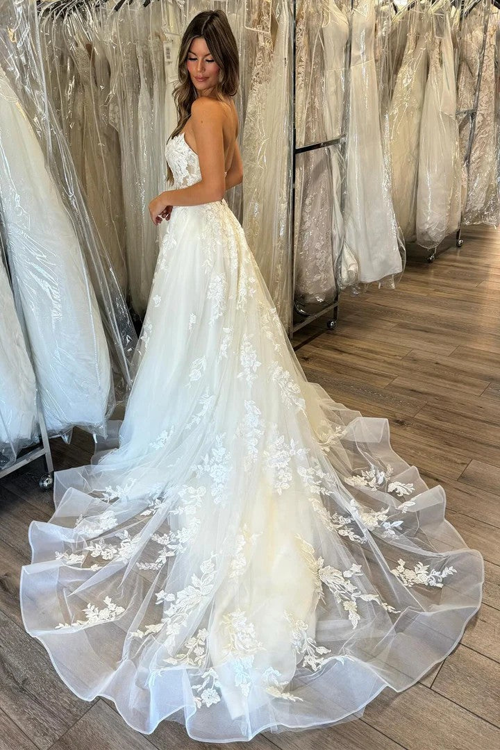 Lumidress Romantic White Sweetheart Tulle Wedding Gown with Appliqués