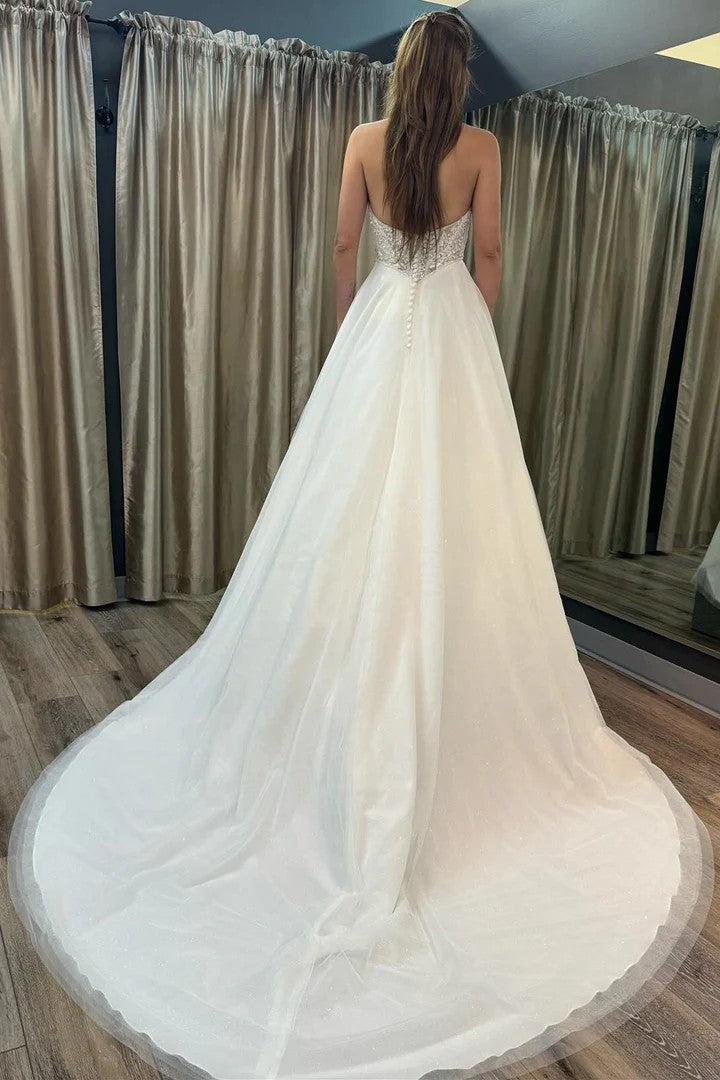 Elegant Strapless Lace Bodice A-Line Tulle Wedding Dress with Sweep Train