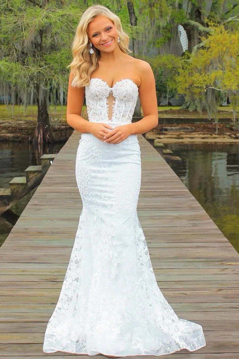 Lumidress Elegant Lace Appliqué Sweetheart Keyhole Trumpet Prom Gown