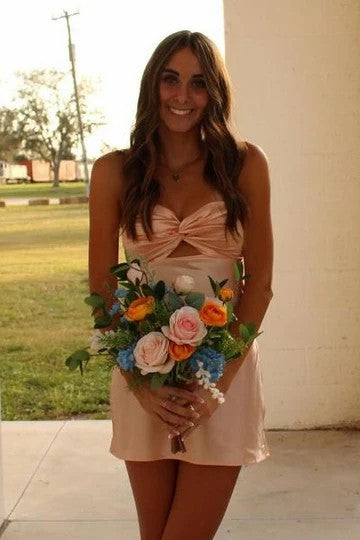 Lumidress Chic Strapless Satin Keyhole Backless Short Homecoming Dress