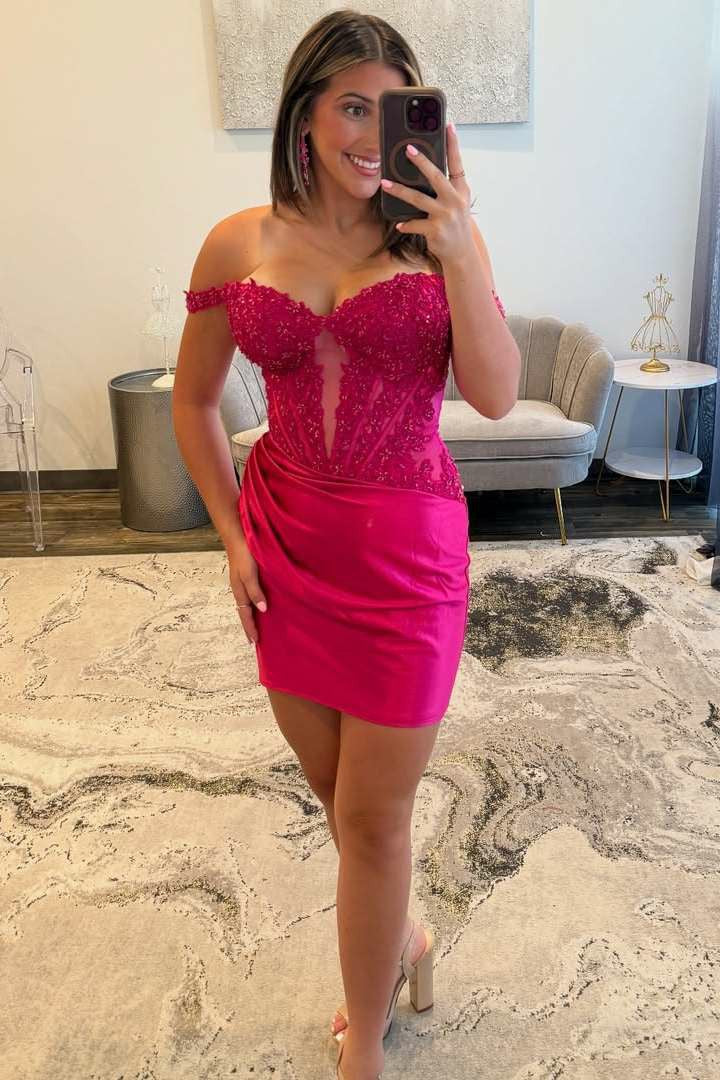 Lumidress Romantic Off-Shoulder Sweetheart Lace Appliqué Mini Homecoming Dress