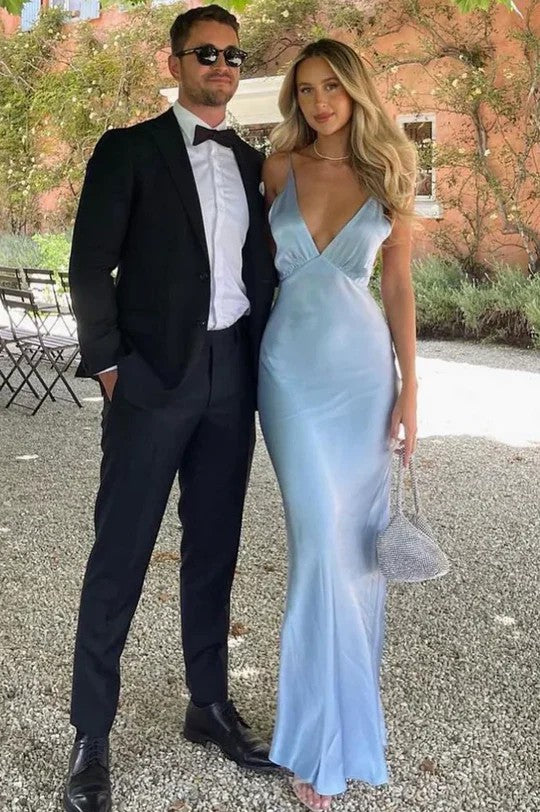 Elegant Light Blue V-Neck Satin Sheath Evening Dress with Spaghetti Straps