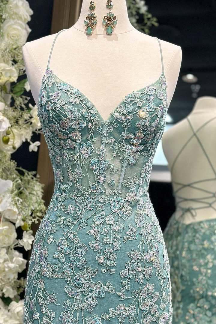 Lumidress Glamorous Mermaid Lace V-Neck Prom Dress with Spaghetti Straps