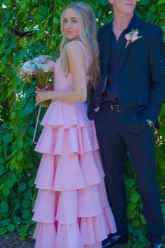Lumidress Charming Pink V-Neck Sleeveless Tiered Prom Dress with Empire Waist