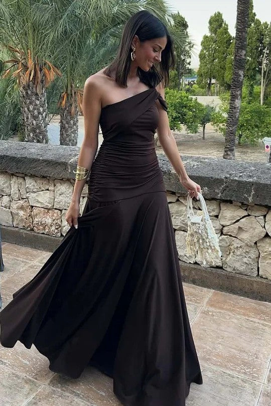 Lumidress Elegant One-Shoulder Ruched Satin Sheath Evening Dress with High Slit