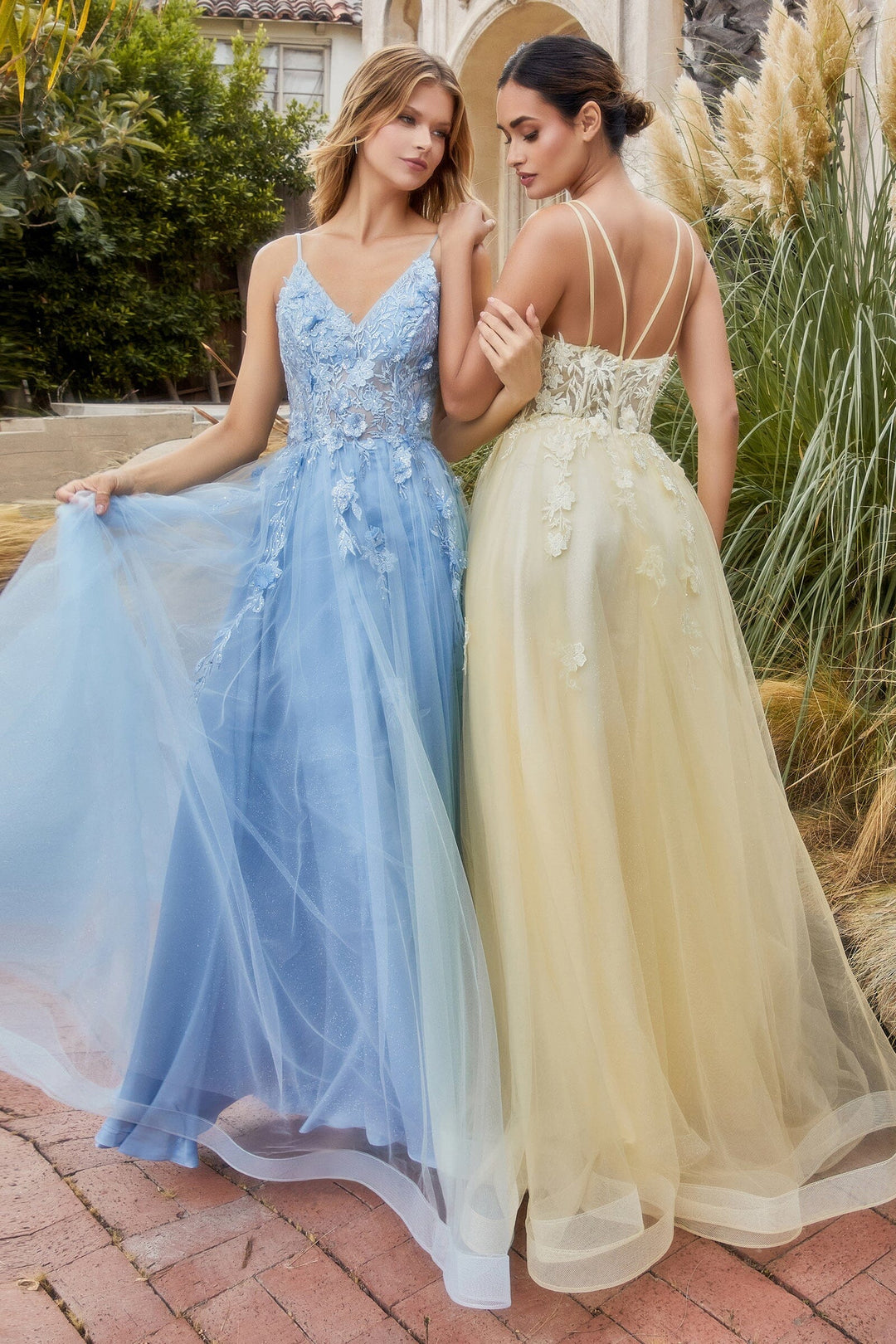 Lumidress 3D Floral Applique V-Neck A-Line Tulle Slit Gown
