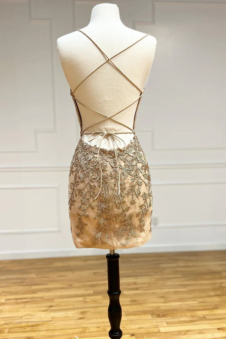 Lumidress Elegant Halter V-Neck Lace Appliqué Short Homecoming Dress