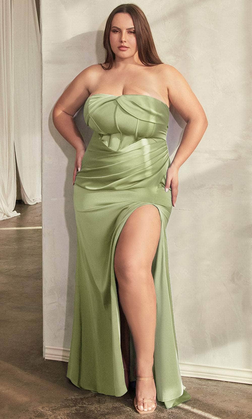 Lumidress Pleated Strapless Sheath/Column Slit Gown