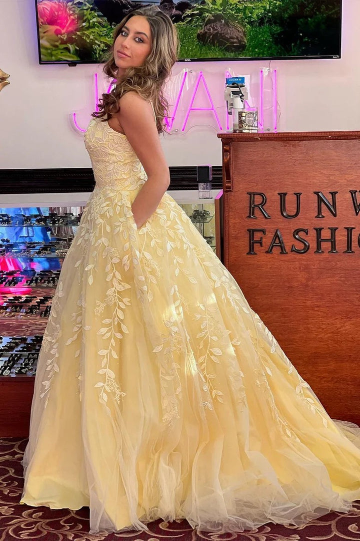 Lumidress Romantic Nude Pink Ball Gown Prom Dress with Appliqué Details