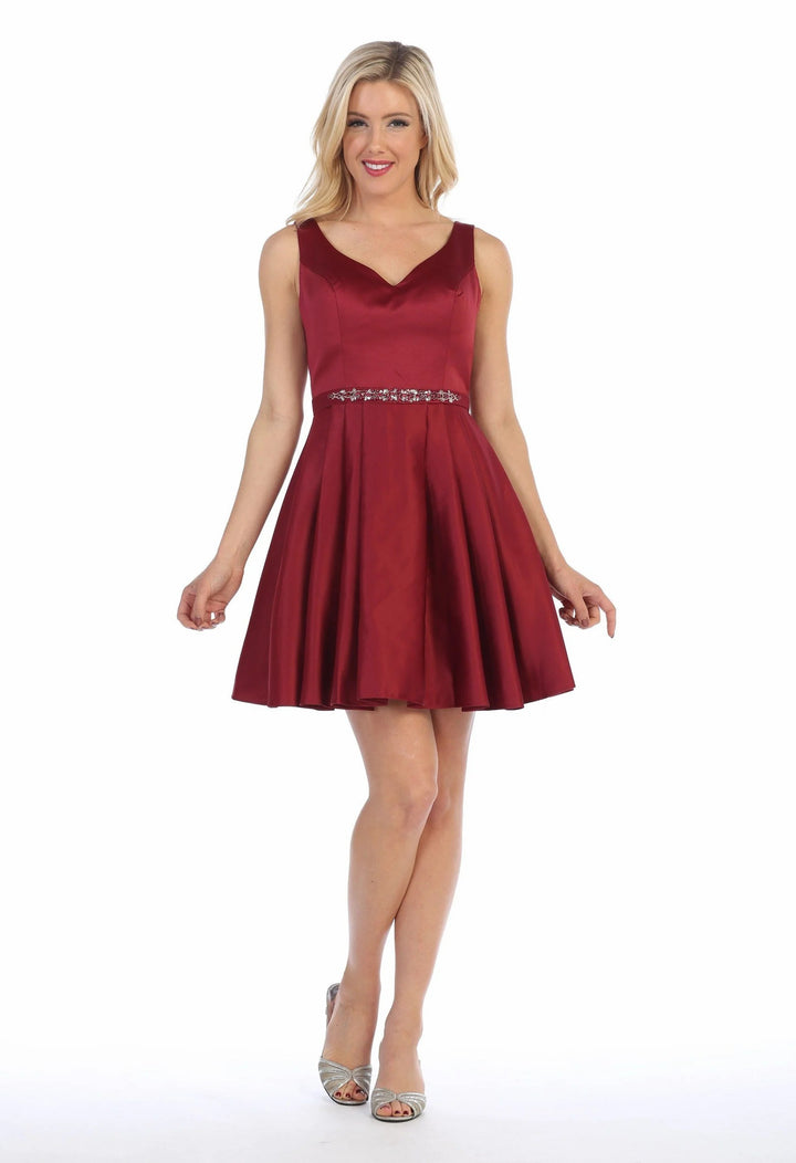 Lumidress Burgundy Elegant V-Neck Pleated Cocktail Dress
